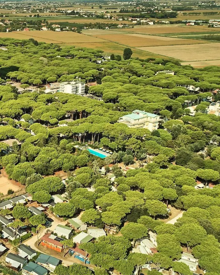 Aparthotel La Pineta Lido di Jesolo