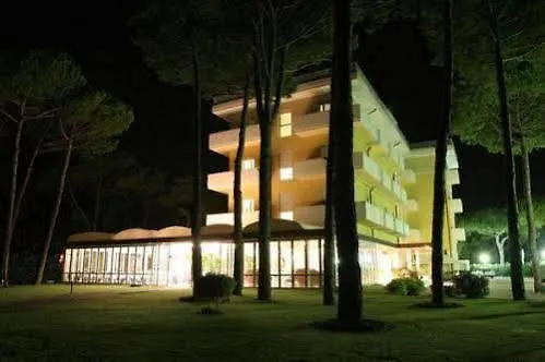 Aparthotel La Pineta Lido di Jesolo Italië
